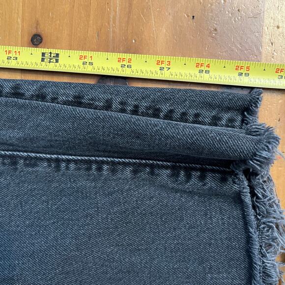 Universal Thread Women's High Rise Boyfriend Frayed Hem Black Weans Size 8R - Picture 7 of 8